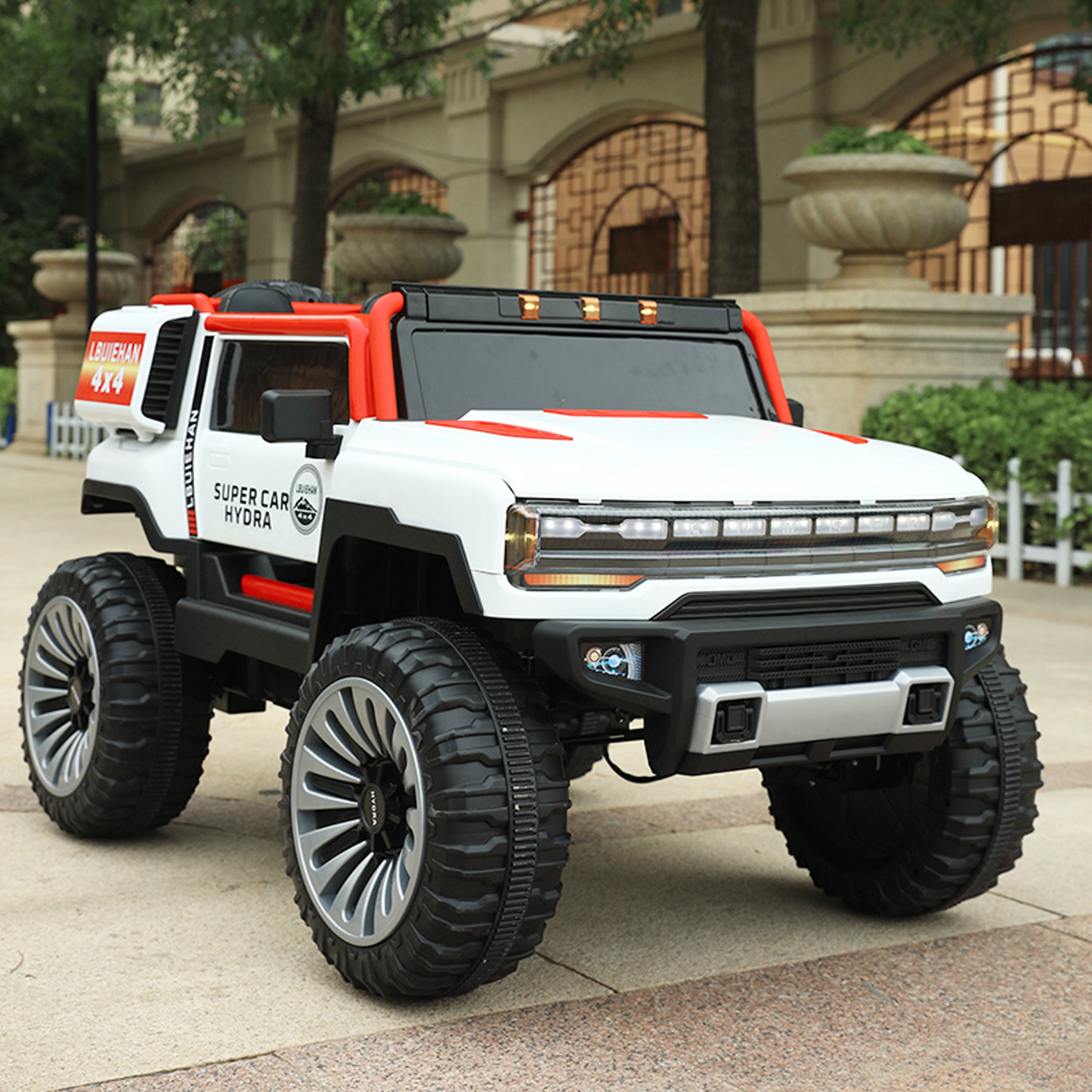 Cubbycoo Trailblazer V4 4x4 Battery Operated Jeep for Kids 2–8 Years