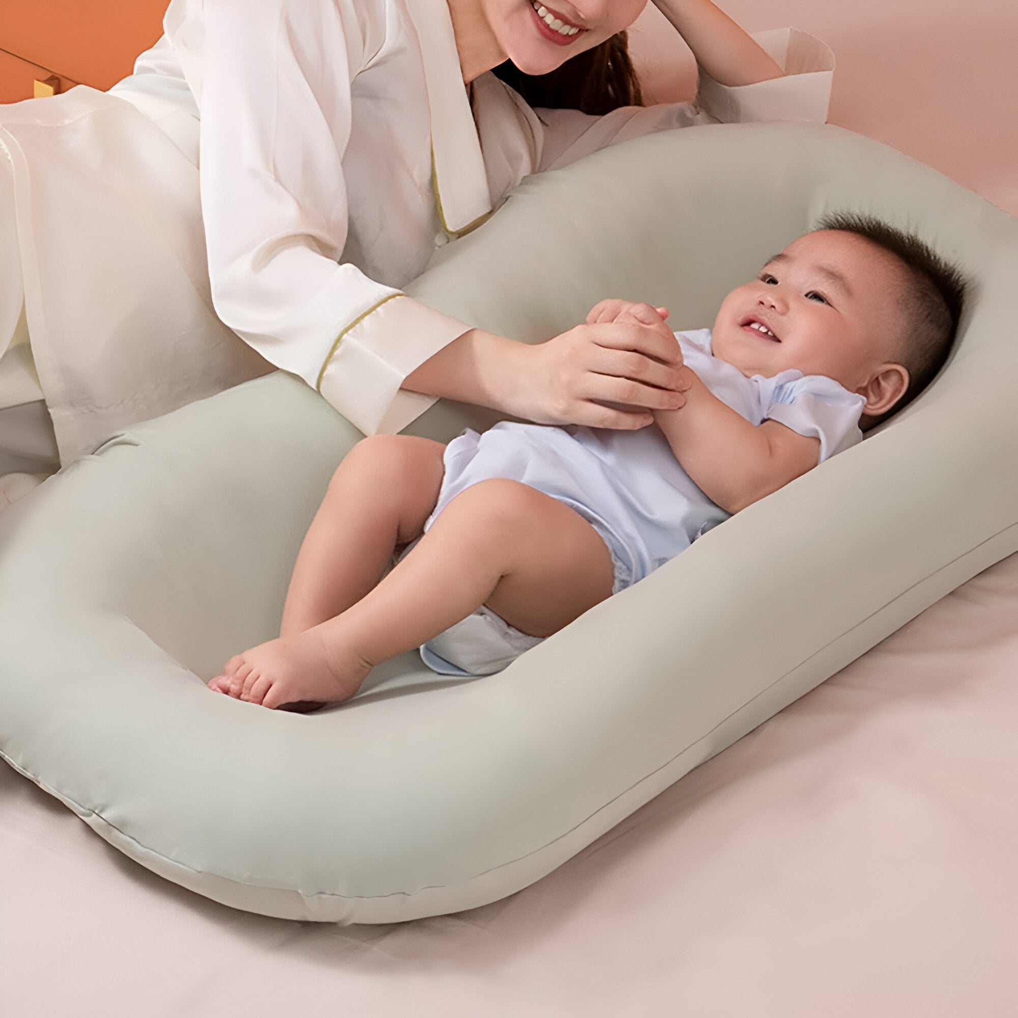 Cubbycoo Gubei Portable Newborn Sleeping Bed