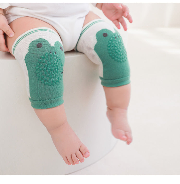Breathable cartoon mesh baby knee pads for crawling toddlers.