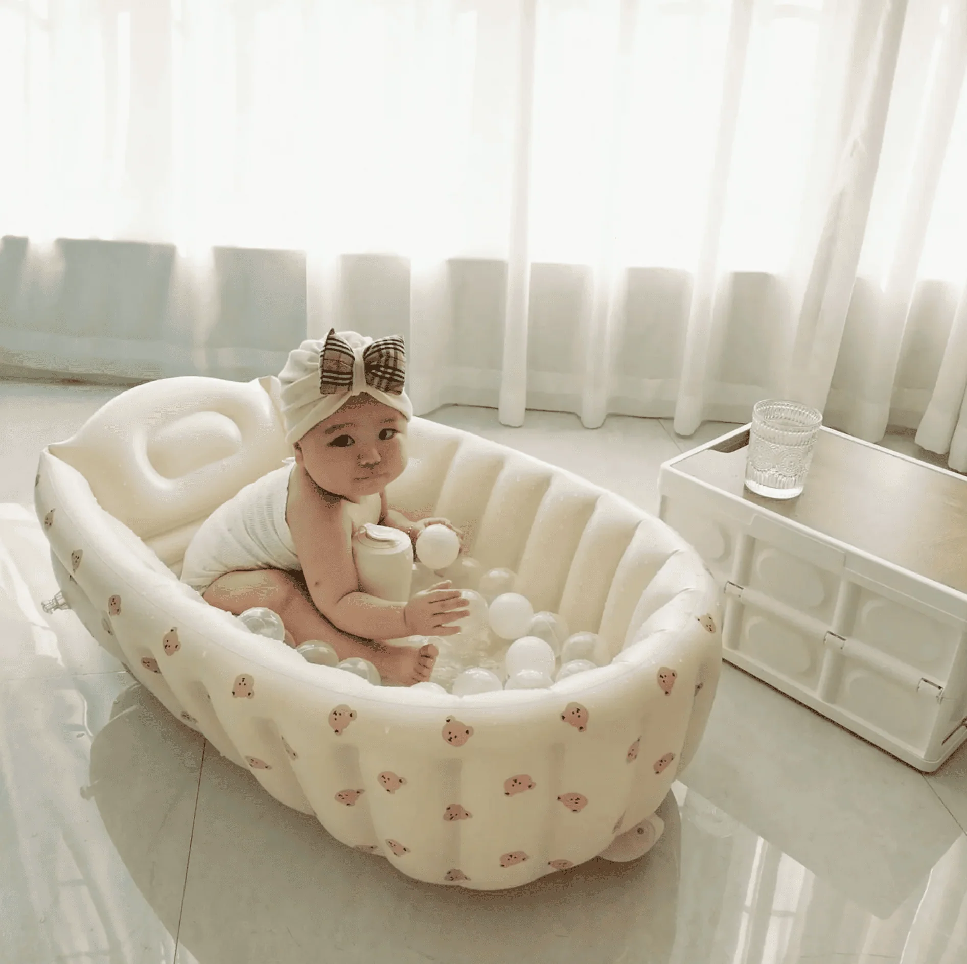 Baby Inflatable Baby Bathtub with Backrest – Bear Design